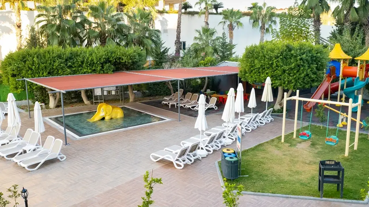 NOVA PARK HOTEL