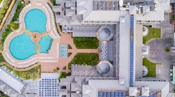 NOVA PARK HOTEL