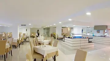 Novomar Aparthotel