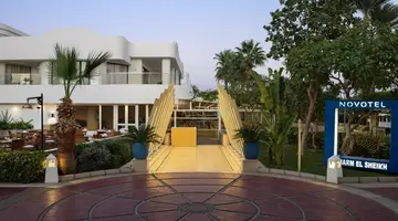 Novotel Beach