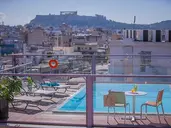 Novus City Hotel