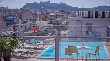 NOVUS CITY HOTEL