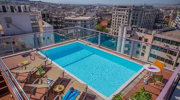 NOVUS CITY HOTEL