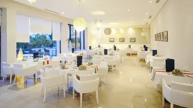 NOZHA BEACH RESORT & SPA (EX VINCCI NOZHA BEACH)