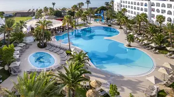 NOZHA BEACH RESORT & SPA