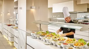 NOZHA BEACH RESORT & SPA