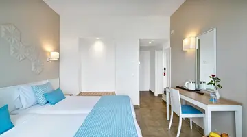NOZHA BEACH RESORT & SPA