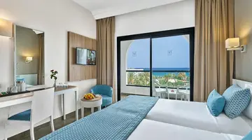 NOZHA BEACH RESORT & SPA