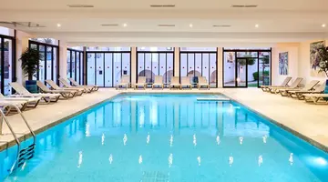 NOZHA BEACH RESORT & SPA