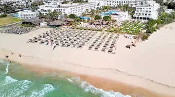 NOZHA BEACH RESORT & SPA