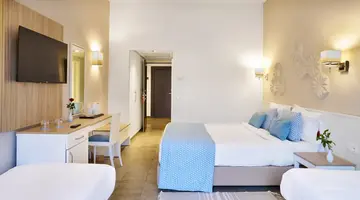 NOZHA BEACH RESORT & SPA