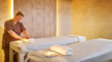 NOZHA BEACH RESORT & SPA