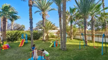NOZHA BEACH RESORT & SPA
