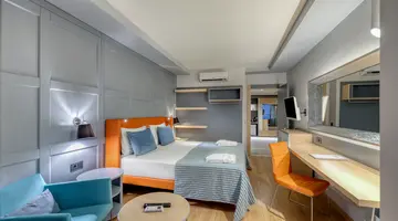 NUMA BAY EXCLUSIVE HOTEL