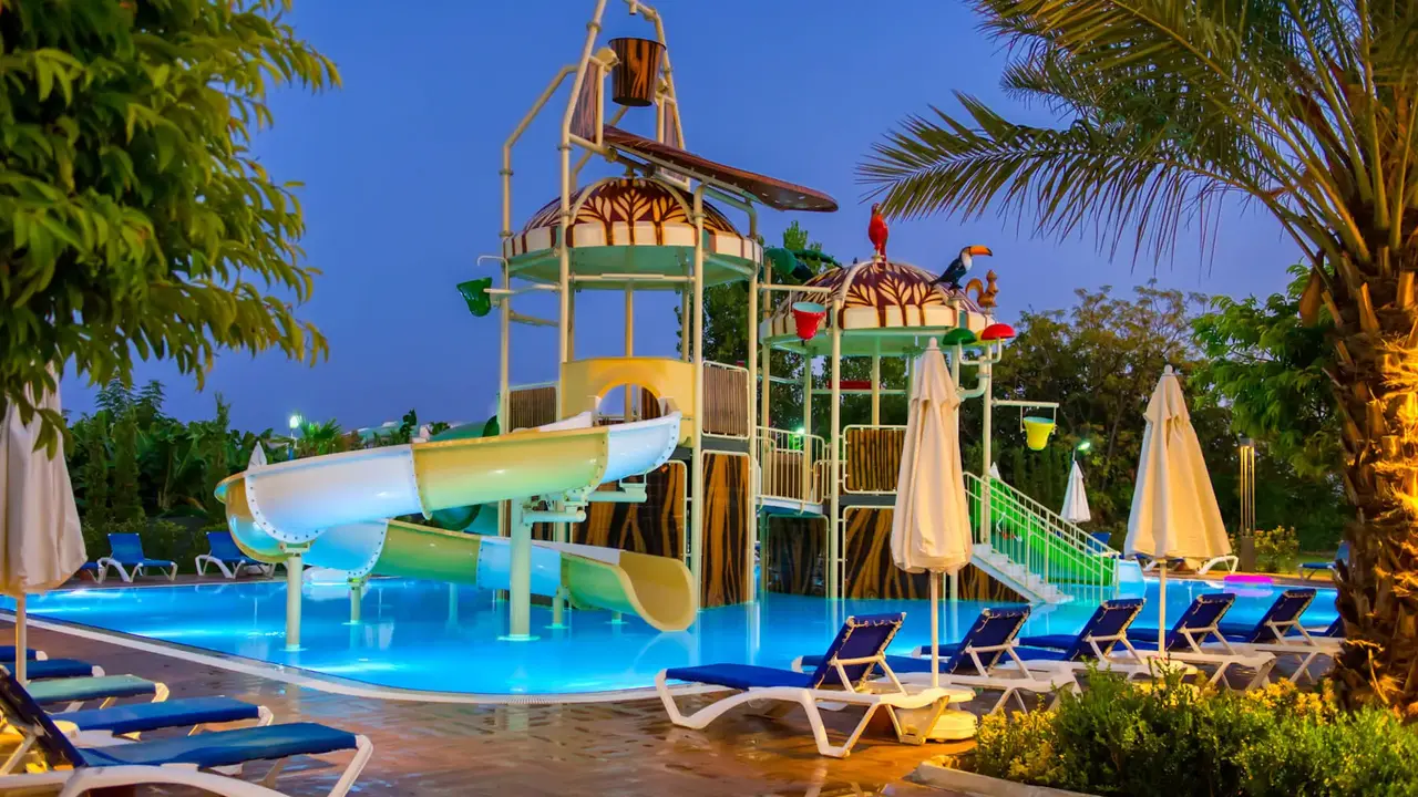 NUMA BAY EXCLUSIVE HOTEL