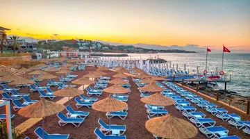 NUMA BAY EXCLUSIVE HOTEL