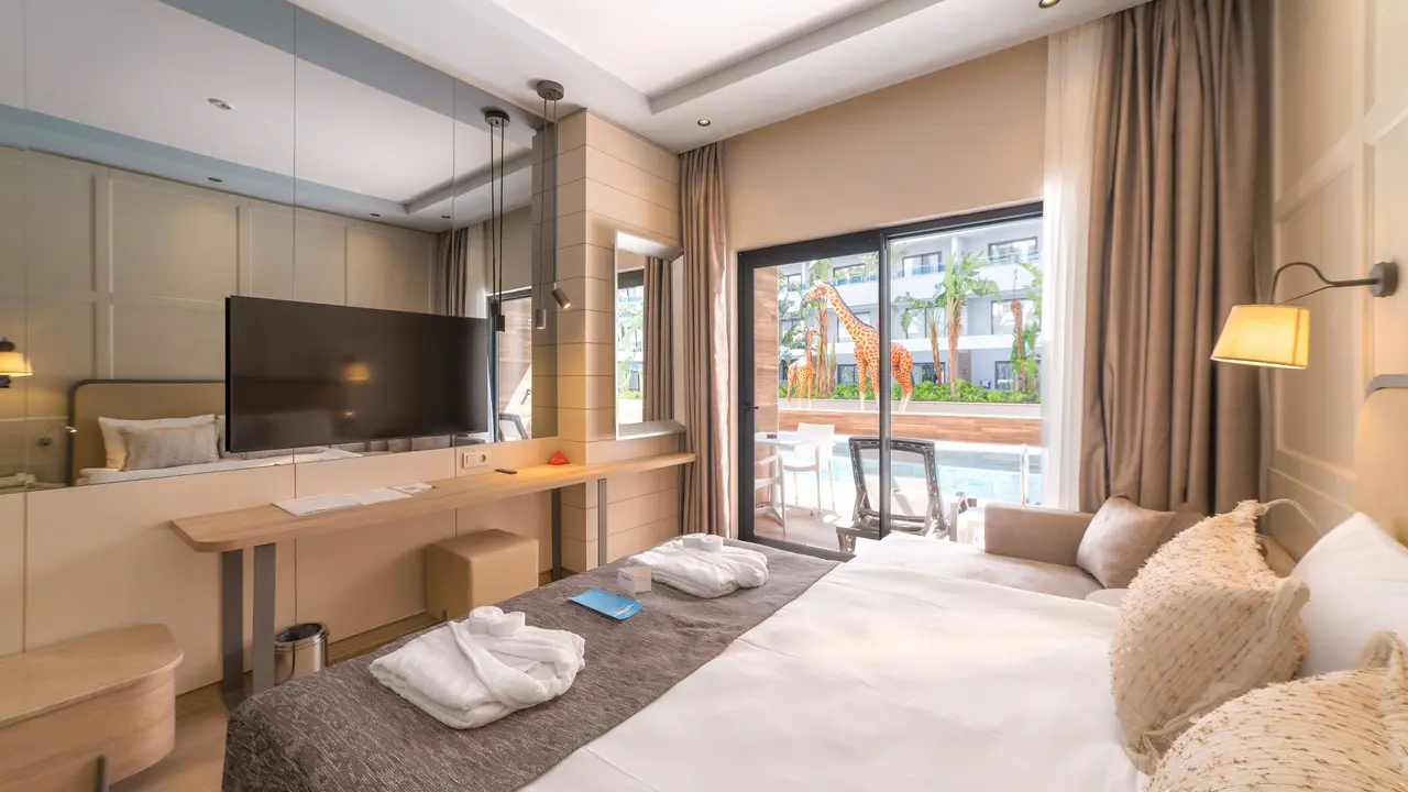 NUMA BAY EXCLUSIVE HOTEL