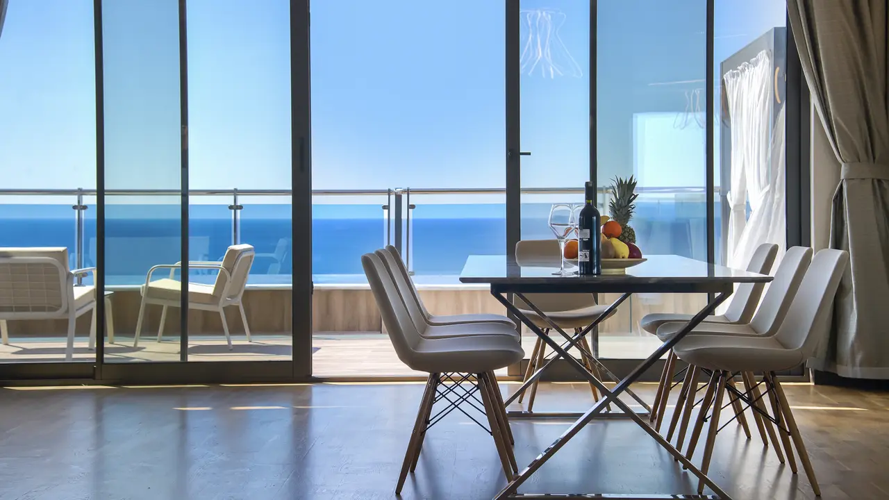 NUMA BAY EXCLUSIVE HOTEL