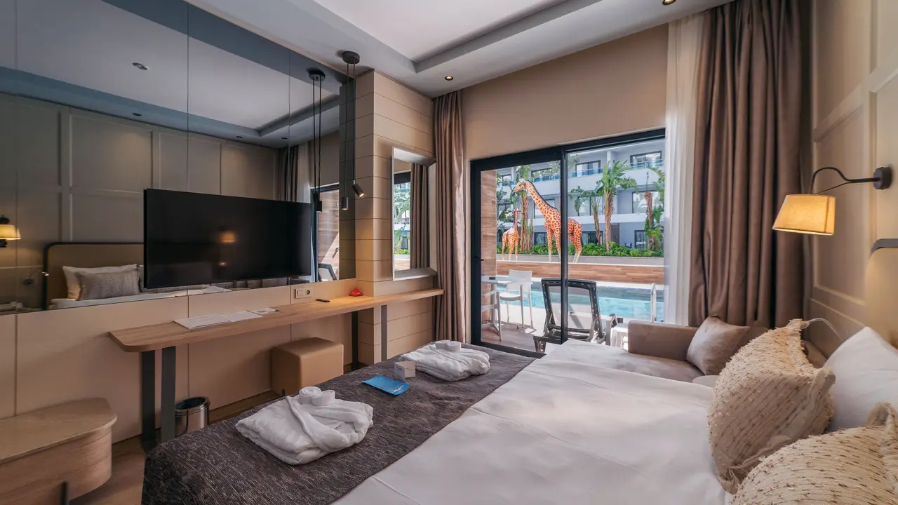 NUMA BAY EXCLUSIVE HOTEL