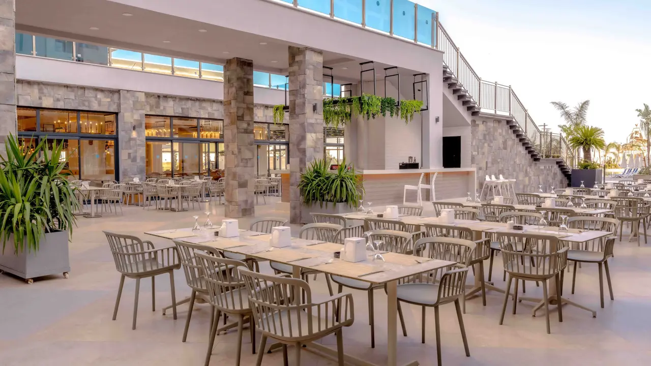 NUMA BAY EXCLUSIVE HOTEL