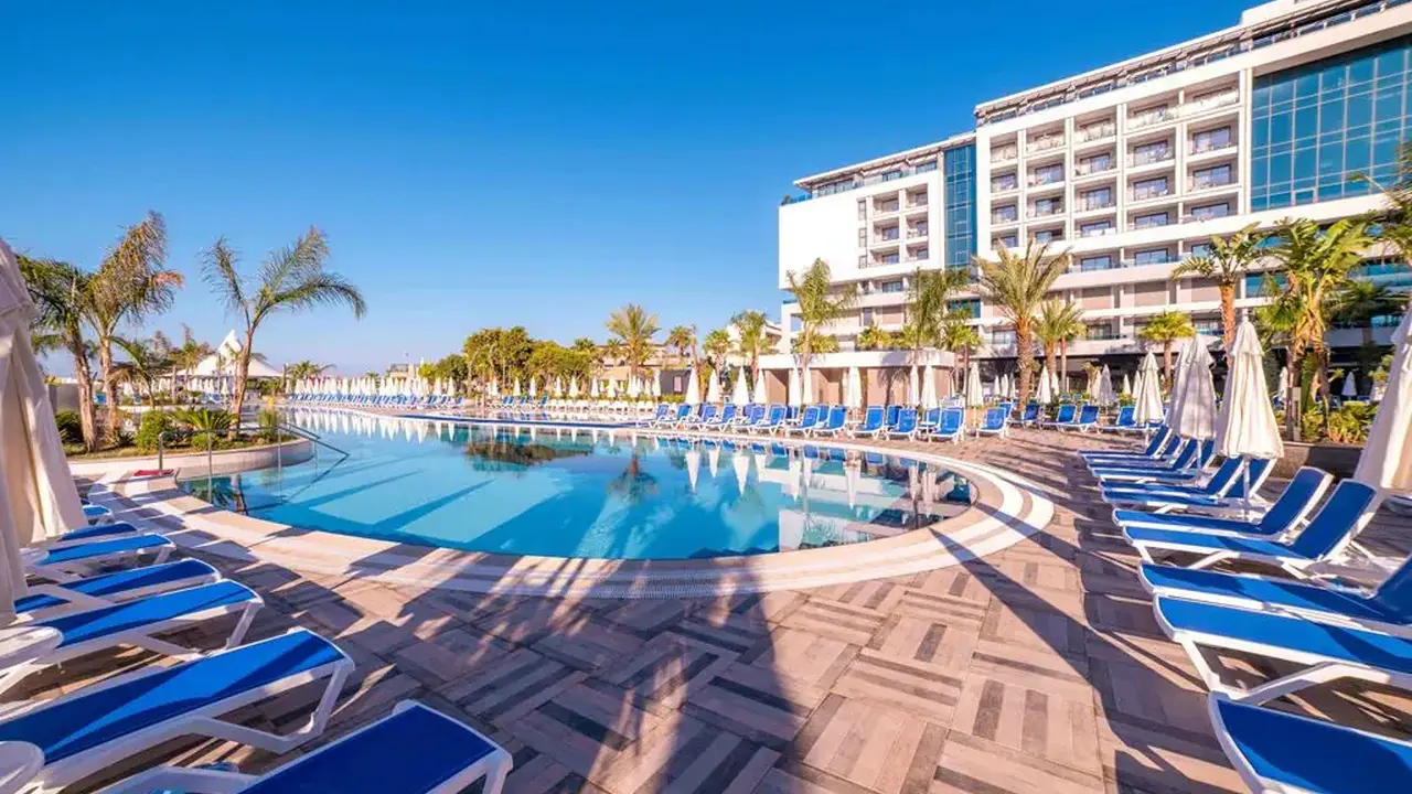 NUMA BAY EXCLUSIVE HOTEL