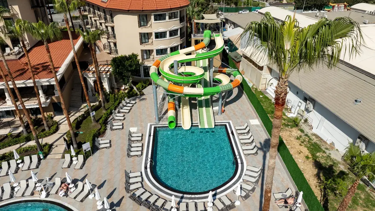 NUMA CLUB SIDE HOTEL