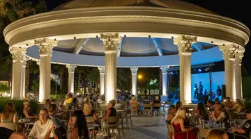 NUMA CLUB SIDE HOTEL