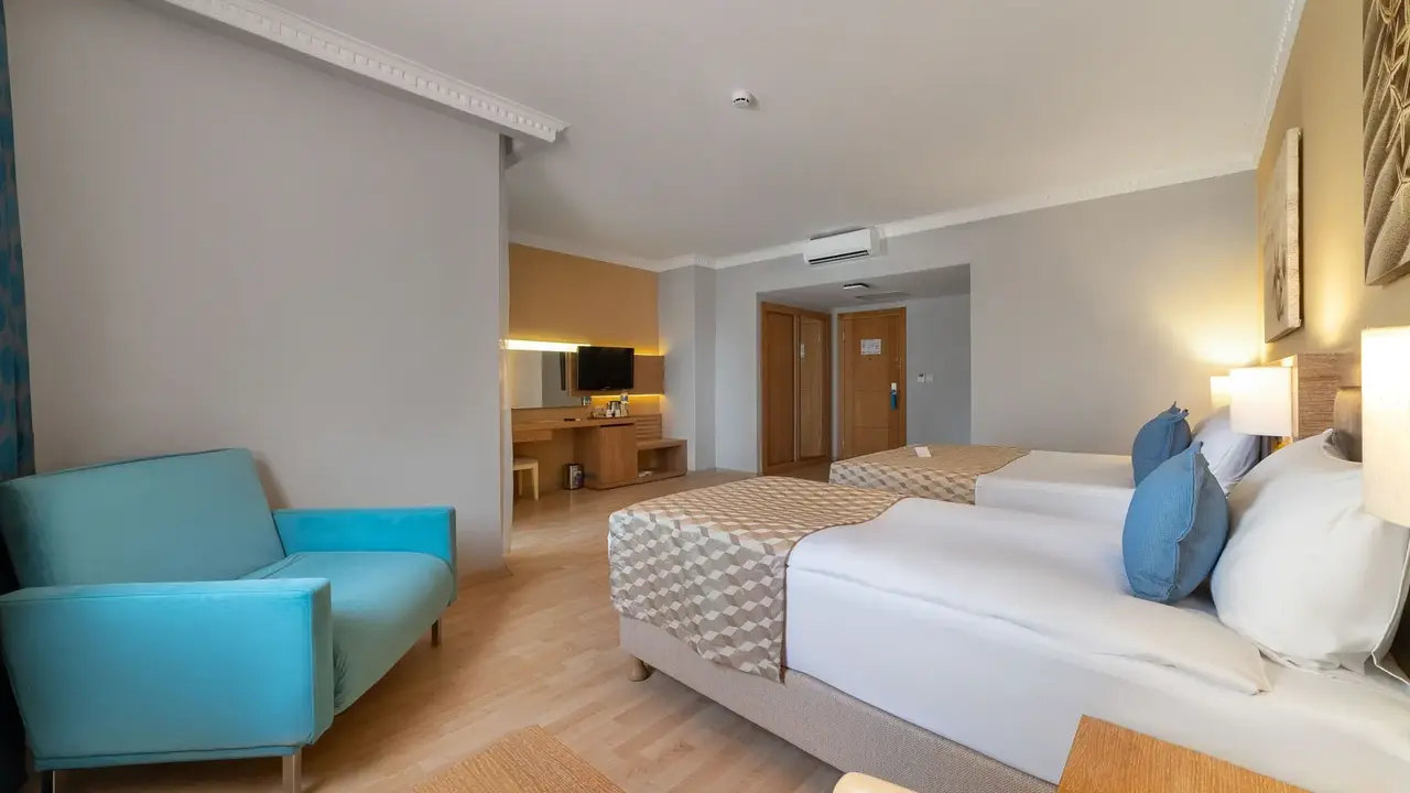 NUMA CLUB SIDE HOTEL