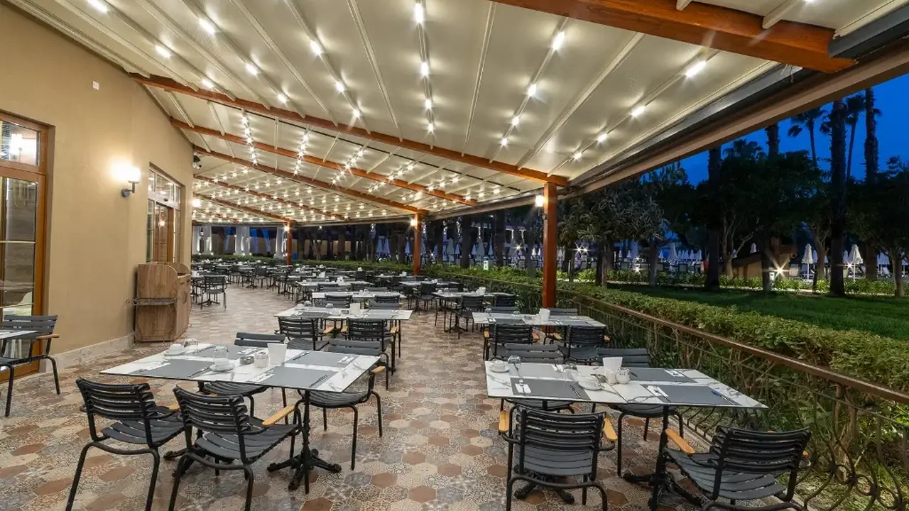 NUMA CLUB SIDE HOTEL