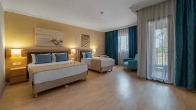 NUMA CLUB SIDE HOTEL