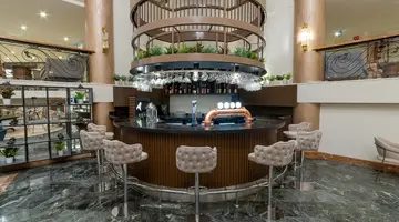 NUMA CLUB SIDE HOTEL