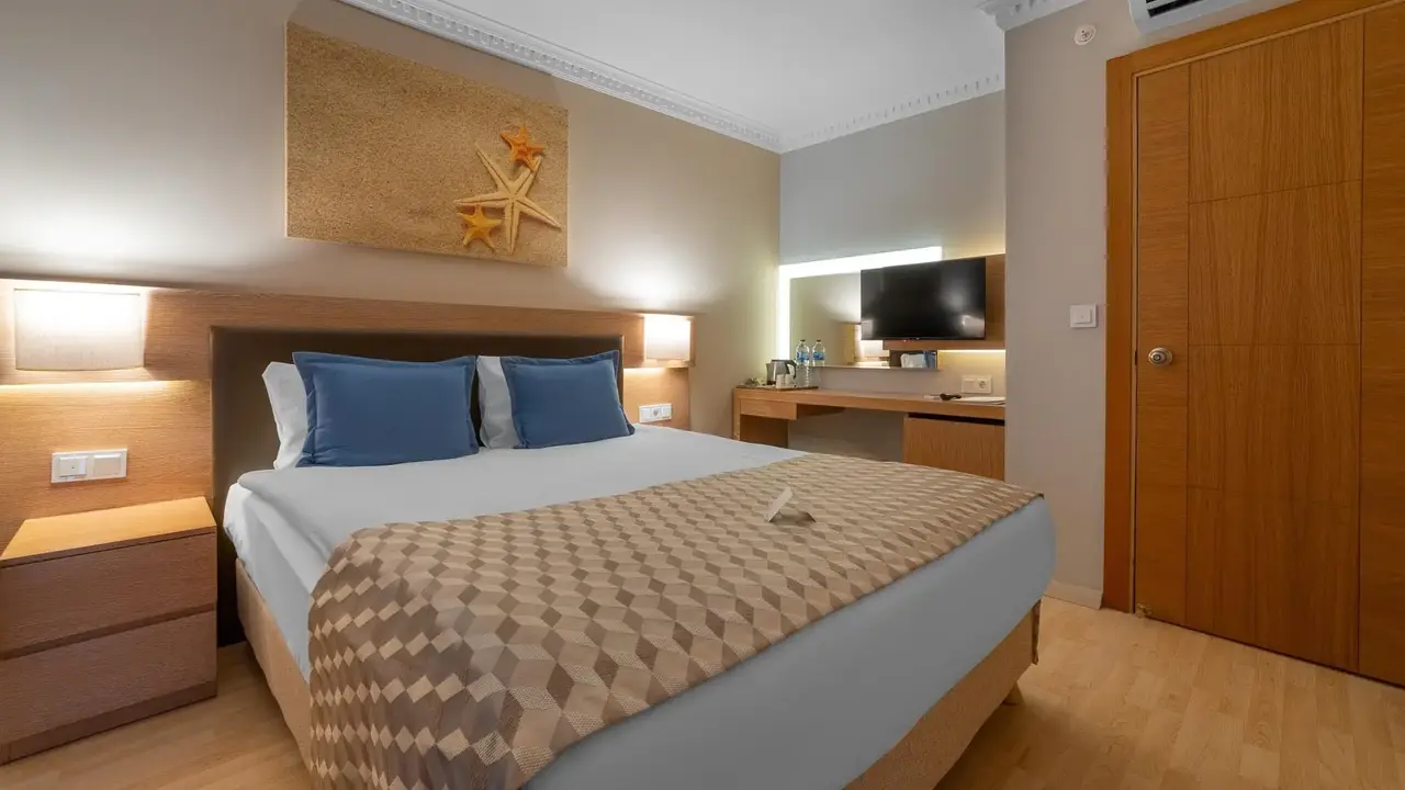 NUMA CLUB SIDE HOTEL