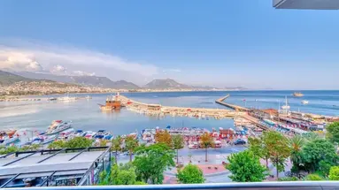 NUMA PORT HOTEL
