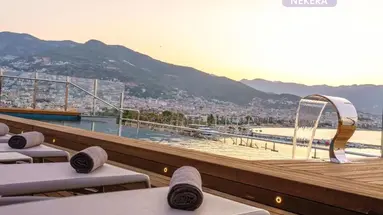 NUMA PORT HOTEL