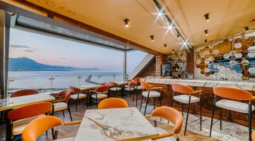 NUMA PORT HOTEL