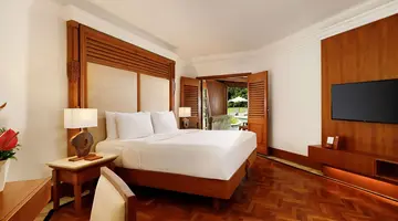 Nusa Dua Beach Hotel & Spa Handwritten Collection