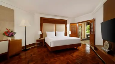 Nusa Dua Beach Hotel & Spa Handwritten Collection