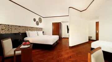 Nusa Dua Beach Hotel & Spa Handwritten Collection