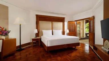 Nusa Dua Beach Hotel & Spa Handwritten Collection