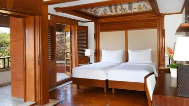 Nusa Dua Beach Hotel & Spa Handwritten Collection