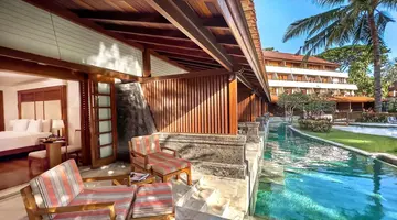 Nusa Dua Beach Hotel & Spa Handwritten Collection