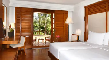 Nusa Dua Beach Hotel & Spa Handwritten Collection