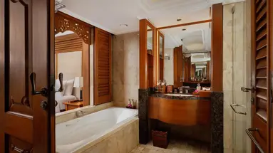 Nusa Dua Beach Hotel & Spa Handwritten Collection