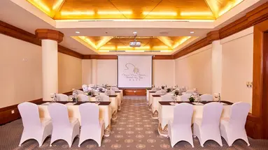Nusa Dua Beach Hotel & Spa Handwritten Collection