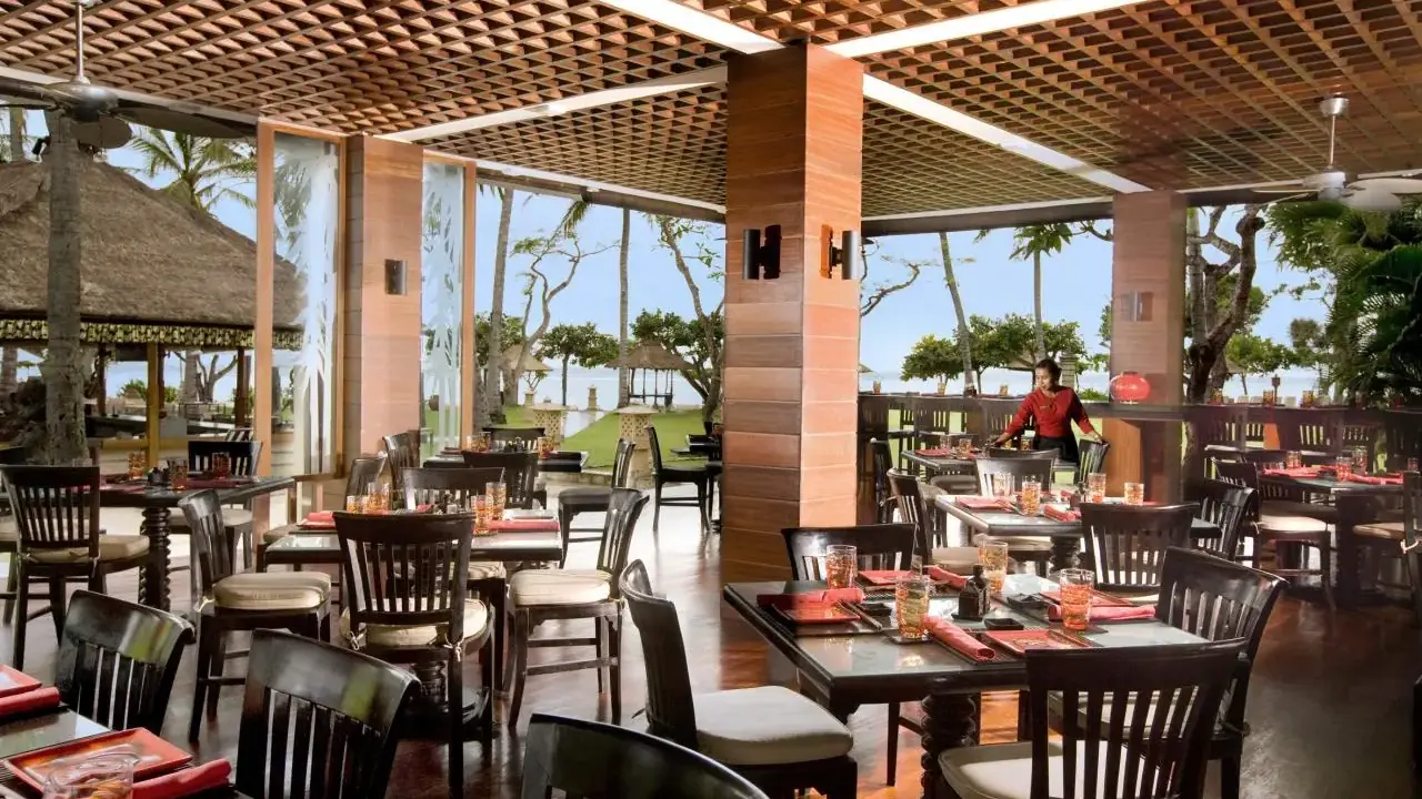Nusa Dua Beach Hotel & SPA