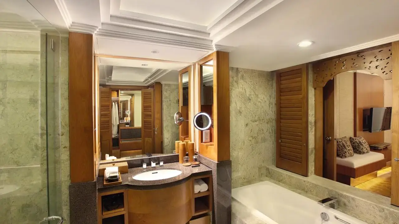 Nusa Dua Beach Hotel & SPA