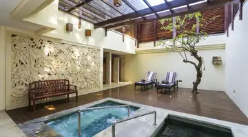 Nusa Dua Beach Hotel & SPA