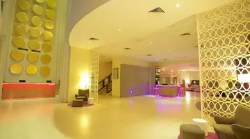 Nyx Cancun