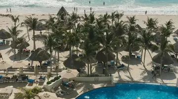 Nyx Cancun