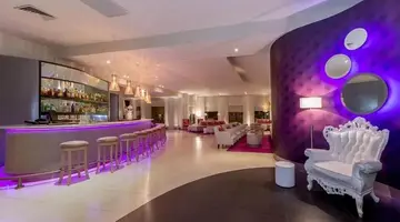 Nyx Cancun
